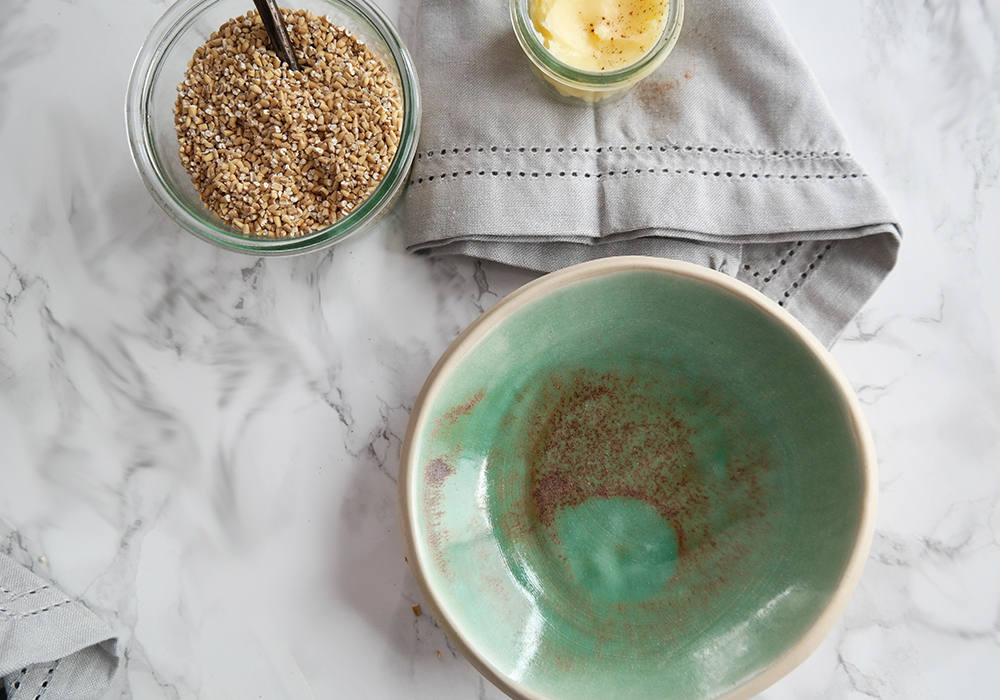 Ceramic Shallow Bowl - Stuck in the Mud Pottery